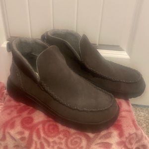 Gray suede Hey Dude boots